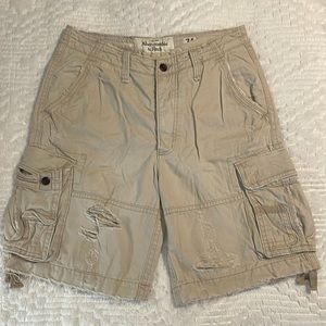 Abercrombie & Fitch cargo shorts